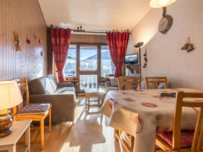 Apt rénové 3*** 4 pièces, proche commerce - FR-1-304-65